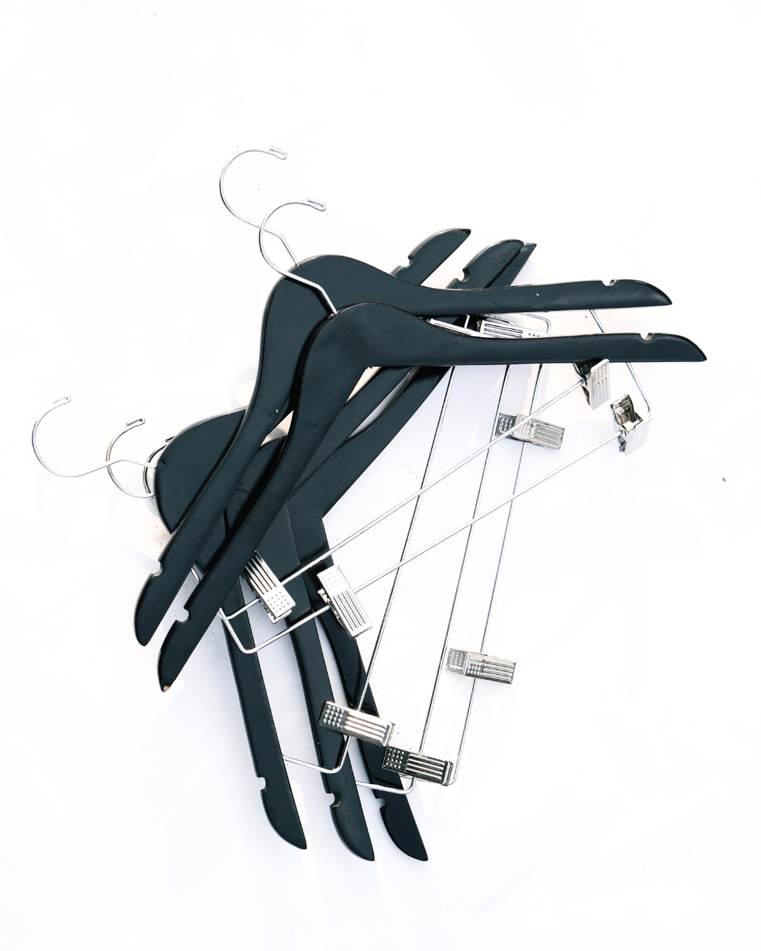 Black Hanger (Cushion Clip)